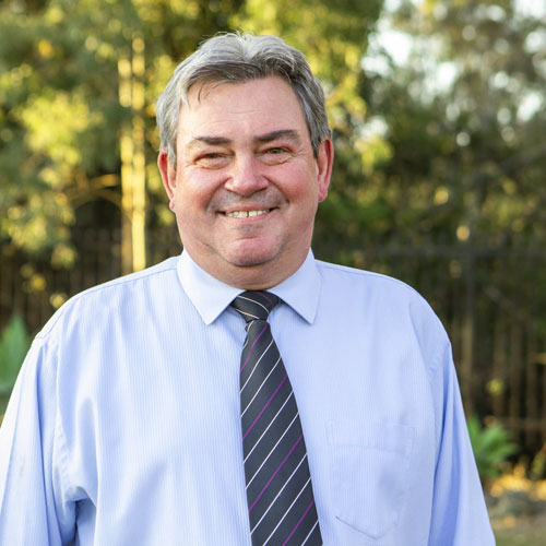 Dr Noel Tracey
